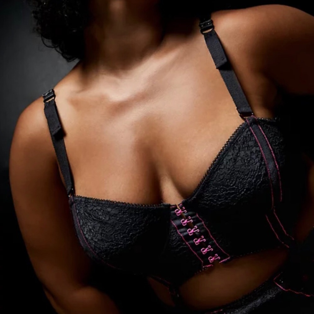 SOLD OUT Betsey johnson torrid corset bralette 2 3